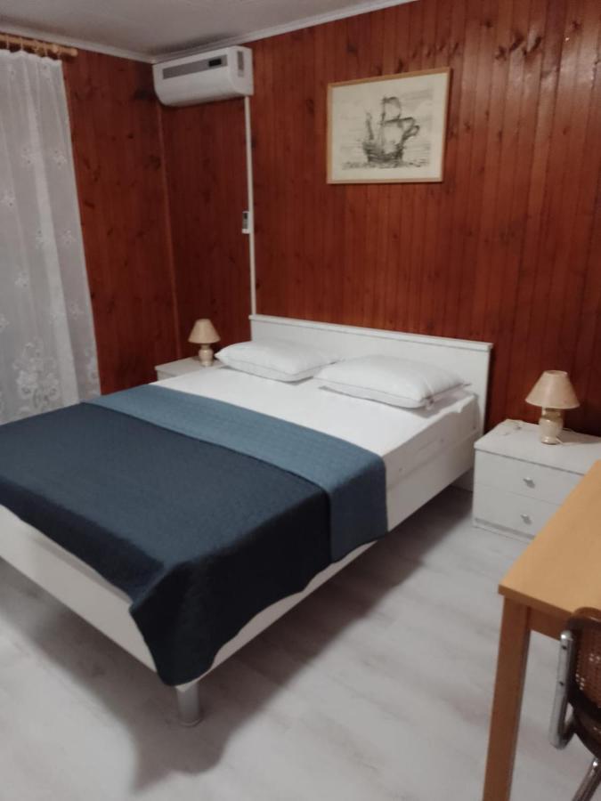 Apartments Petkovic Кучиште Экстерьер фото
